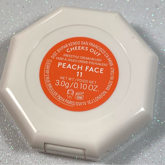 Fenty Cream Blush Peach Face - Picture 3 of 3